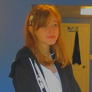 Meet your Posher, Amelia